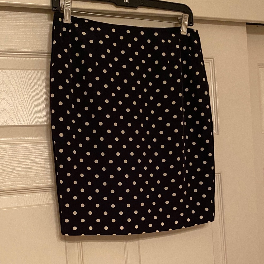 Adorable polka Forever 21 pencil skirt With Pockets small